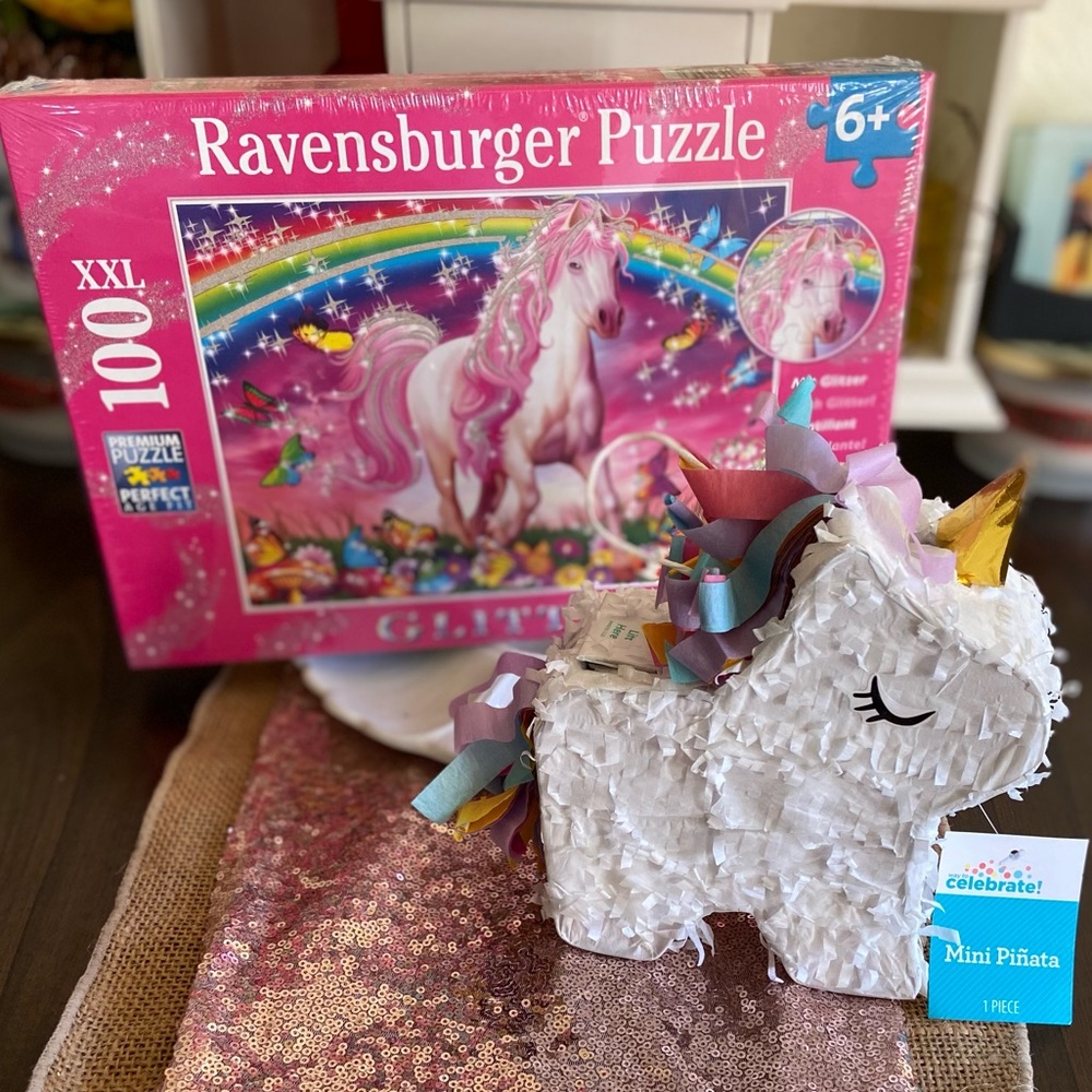 Girls Ravensburger Unicorn Glitter Puzzle and Mini Unicorn Piñata